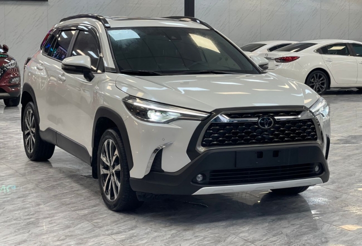 Ngỡ ngàng giá bán của Toyota Corolla Cross cũ sau 1 năm lăn bánh