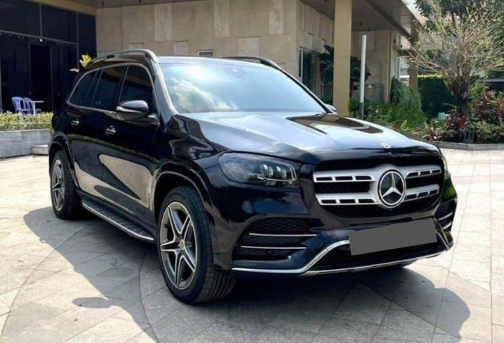 SUV ‘chủ tịch’ Mercedes-Benz GLS 450 lăn bánh chưa đầy 1 vạn km rớt giá gần 2 tỷ đồng