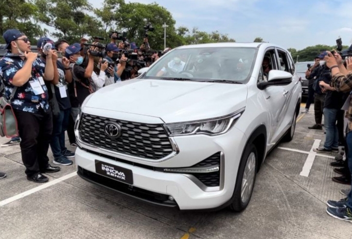 Toyota Innova giành ngôi xe bán chạy nhất năm 2023 tại thị trường ‘sát vách’ Việt Nam