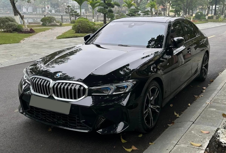 Lăn bánh ‘siêu lướt’ 800 km, xe sang BMW 3-Series mất giá gần 400 triệu đồng