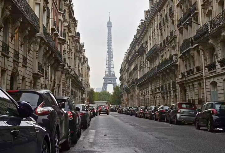 Thành phố Paris sẽ thu phí đỗ xe cao gấp 3 lần đối với ô tô ‘quá cỡ’, đặc biệt là SUV