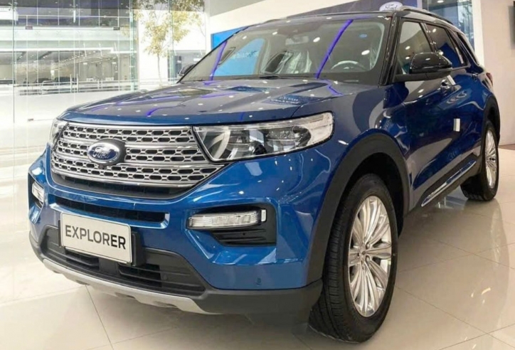 Hết thời ‘bia kèm lạc’, Ford Explorer âm thầm giảm giá niêm yết gần nửa tỷ đồng