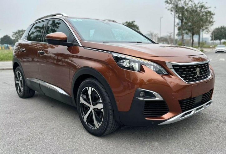 Peugeot 3008 lăn bánh 7 vạn km rớt giá ngang một chiếc Hyundai Creta