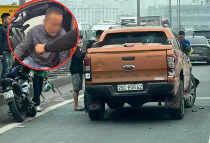 Vụ xe bán tải chạy trốn cảnh sát gây tai nạn liên hoàn tại Hà Nội: Tài xế khai gì?