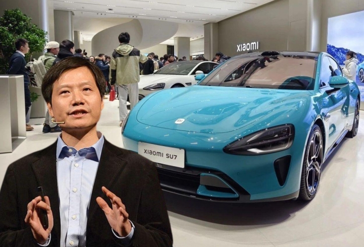 CEO Xiaomi tự tin về xe điện sắp ra mắt, dành lời khen ‘tận mây xanh’