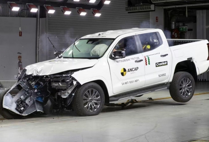 Bán tải Mitsubishi Triton 2024 đạt điểm tối đa trong bài kiểm tra an toàn