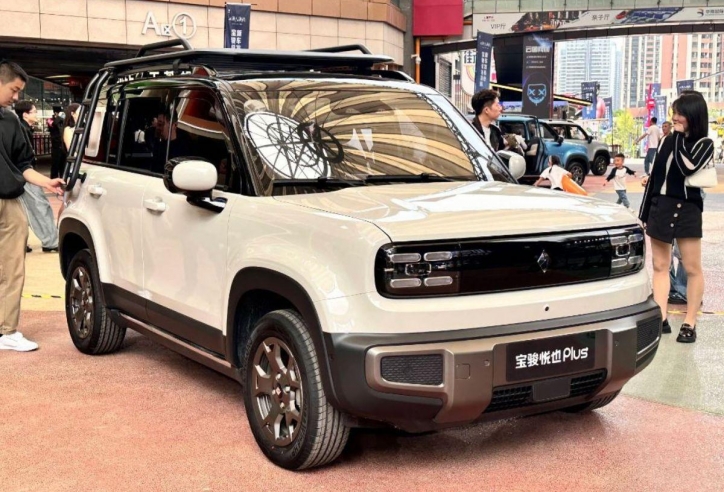 SUV điện mini Baojun Yep trình làng biến thể mới với giá quy đổi rẻ hơn Kia Morning