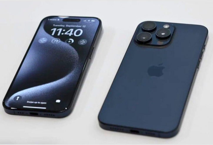 Apple iPhone 16 Pro sẽ có thiết kế phá vỡ kỷ lục thế giới mà Samsung đang nắm giữ?