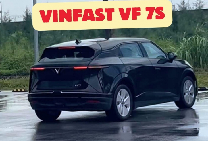 VinFast VF 7 bản tiêu chuẩn rò rỉ hình ảnh thực tế và thông số, giá từ 850 triệu đồng