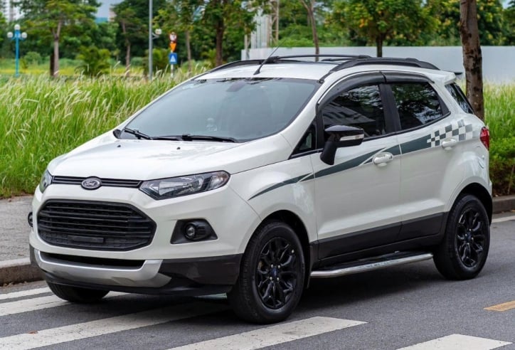 Ford EcoSport 2016 lăn bánh 8 năm được rao bán với giá ngang Kia Morning