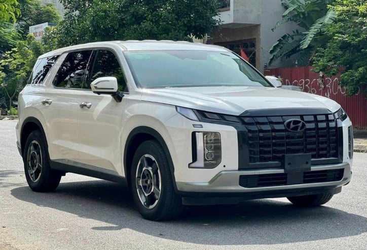 Hyundai Palisade 2023 lên sàn xe cũ với giá bất ngờ sau chưa đầy 1 năm sử dụng