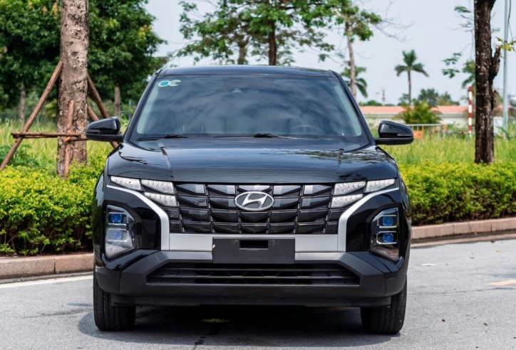 Lăn bánh 3 vạn km, SUV đô thị Hyundai Creta 2023 lên sàn xe cũ với giá sốc