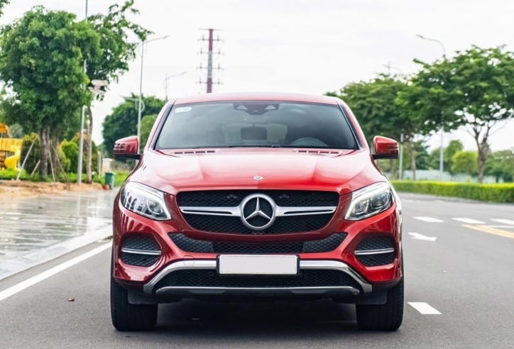 Mercedes-Benz GLE 400 Coupe 2019 lên sàn xe cũ với giá ngỡ ngàng sau 5 năm lăn bánh