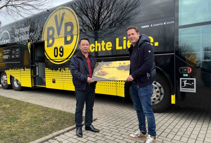 Quyền chủ tịch VFF ông Trần Quốc Tuấn thăm và làm việc với đại diện các CLB tại Bundesliga