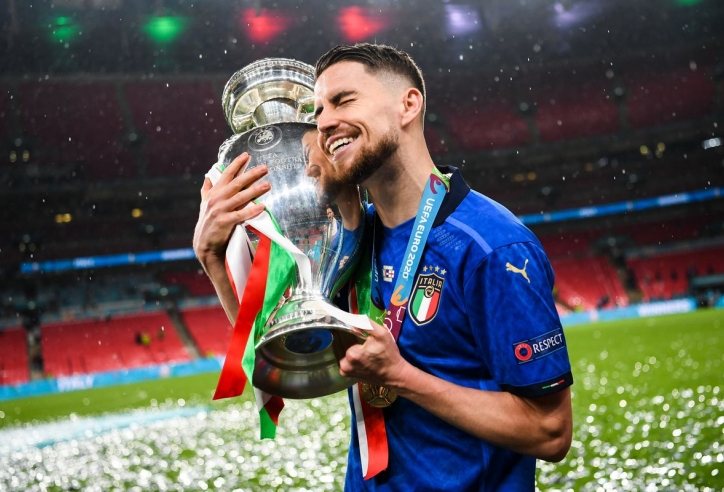 Sao tuyển Ý tự tin vượt Messi giành Quả bỏng Vàng 2021