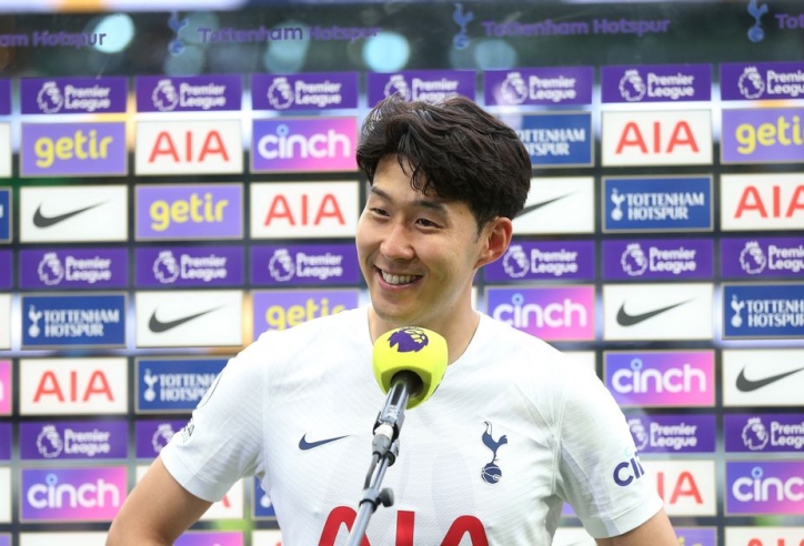 Son Heung-min đáp trả lại bài ca tụng Harry Kane của các CĐV Tottenham