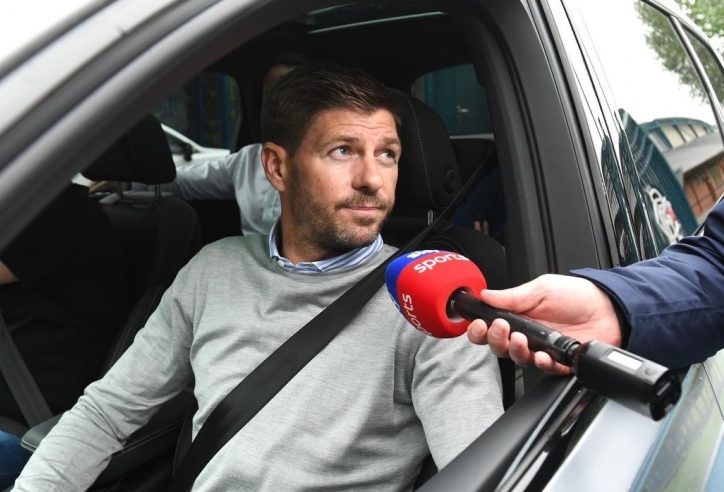 Xác nhận: Gerrard trên đường trở lại Ngoại hạng Anh