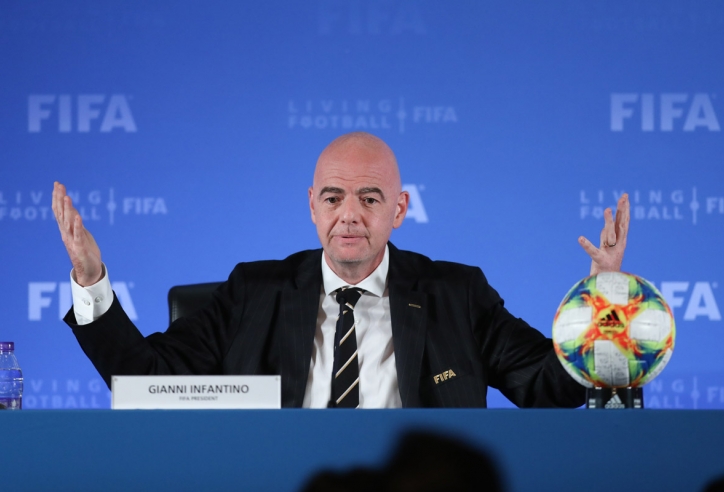 Chủ tịch FIFA muốn khóc vì Italia không được dự World Cup 2022