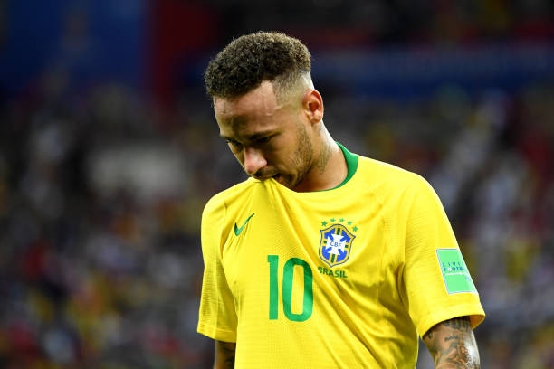 Neymar bị tấn công, nguy cơ lỡ Copa America