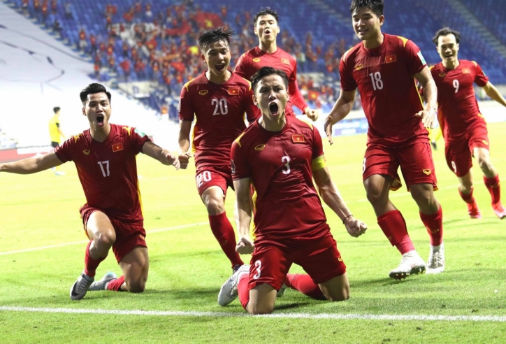 Sau trận gặp UAE, 5 tuyển thủ Việt Nam sẽ về cùng ĐT Thái Lan