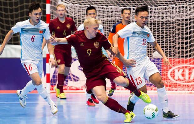 Việt Nam từng thất bại đau đớn trước Nga ở sân chơi World Cup