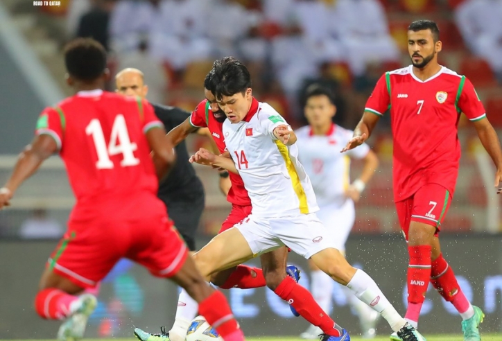 FIFA trừ điểm ĐT Việt Nam sau trận thua Oman