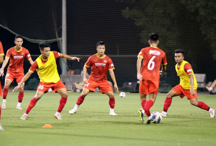U23 Việt Nam ra sức tập luyện dưới sự uốn nắn của HLV Park Hang Seo