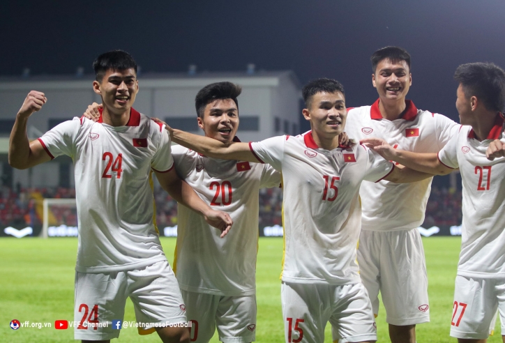 U23 Việt Nam vượt qua 'niềm tự hào' của Campuchia