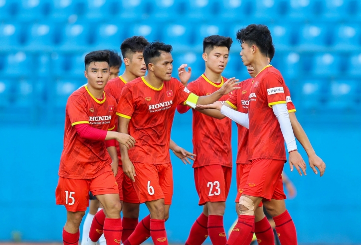 NÓNG: U23 Việt Nam đối diện với nguy cơ bị loại, ghi nhận thêm 7 ca Covid-19