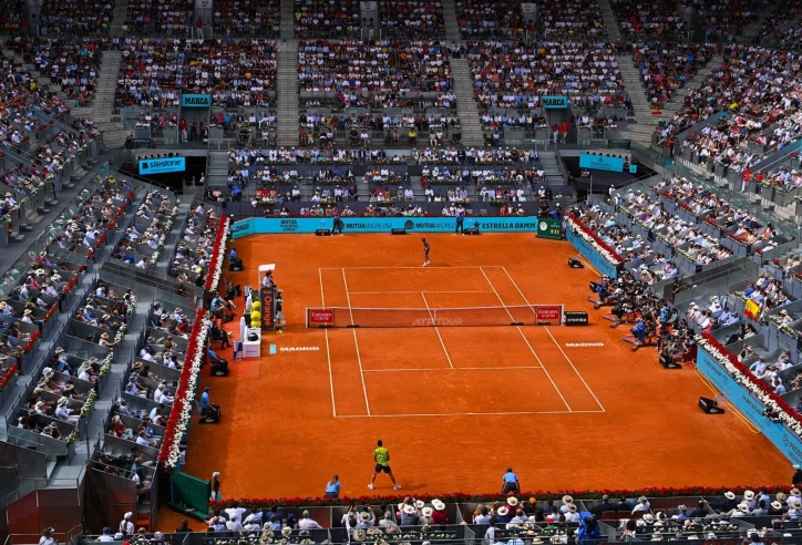 Kết quả tennis 30/4: Daniil Medvedev lọt vào bán kết đơn nam ATP Madrid 2024