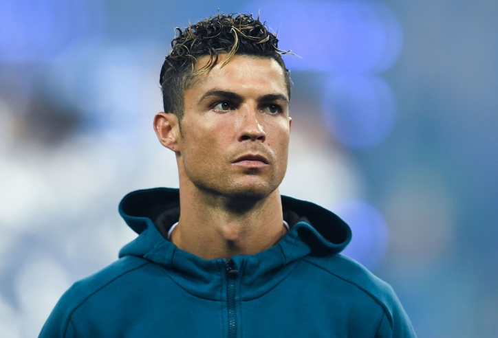 CĐV tức giận, bóc mẽ việc Real Madrid thiếu tôn trọng Ronaldo