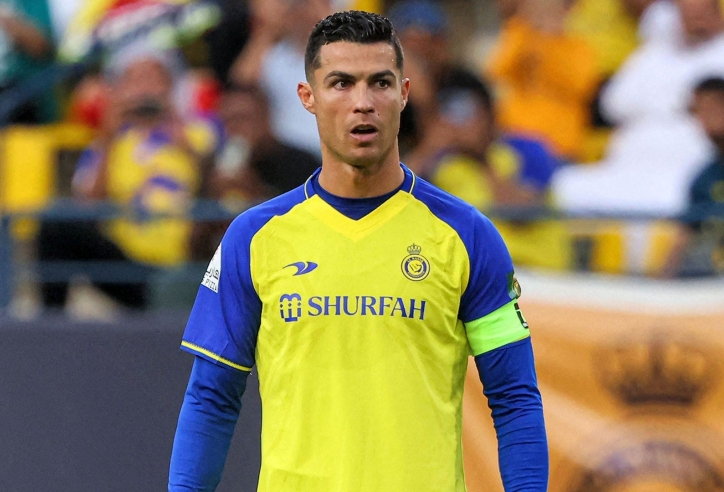 Ronaldo bị đồng đội nói ghét thẳng mặt