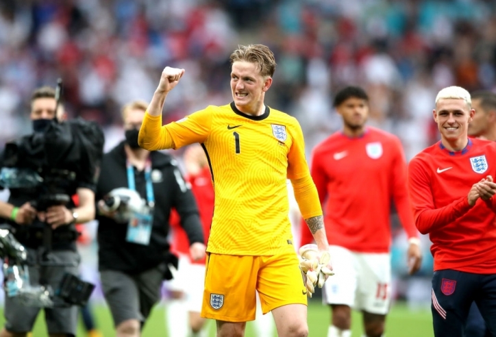 Thủ môn Anh cảnh báo các đồng đội sau trận thắng Đức