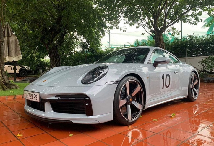 Siêu phẩm hàng độc Porsche 911 của 'Vua Cà phê Việt Nam' đã ra biển số