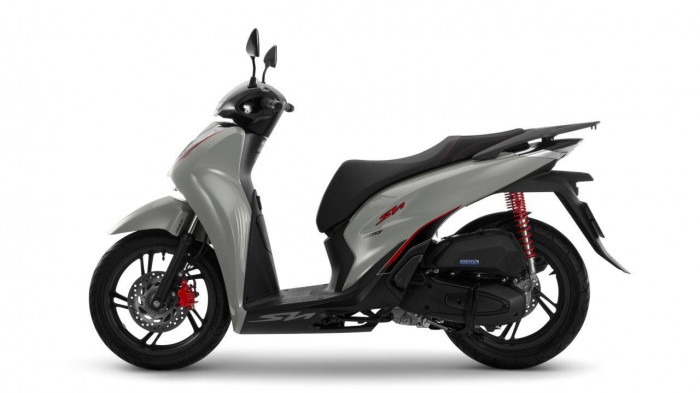 Honda SH 2024 chính thức ra mắt tại Việt Nam, giá đề xuất từ gần 74 triệu đồng