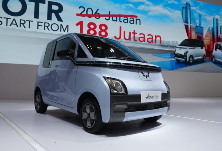 Ô tô điện mini cùng phân khúc VinFast VF3 thêm bản mới: Giá rẻ hơn, lăn bánh 200 km/sạc