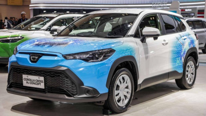Toyota Corolla Cross sắp có thêm bản mới chạy bằng nhiên liệu hydro