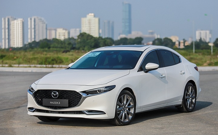 Doanh số giảm nhẹ, Mazda3 vẫn dẫn đầu phân khúc sedan hạng C