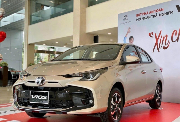 Toyota Vios giảm giá 'sập sàn', quyết đua doanh số với Honda City, Hyundai Accent
