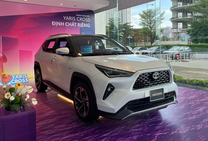 Toyota Yaris Cross vừa ra mắt đã giảm giá 'sập sàn', quyết đua doanh số với Seltos, Creta