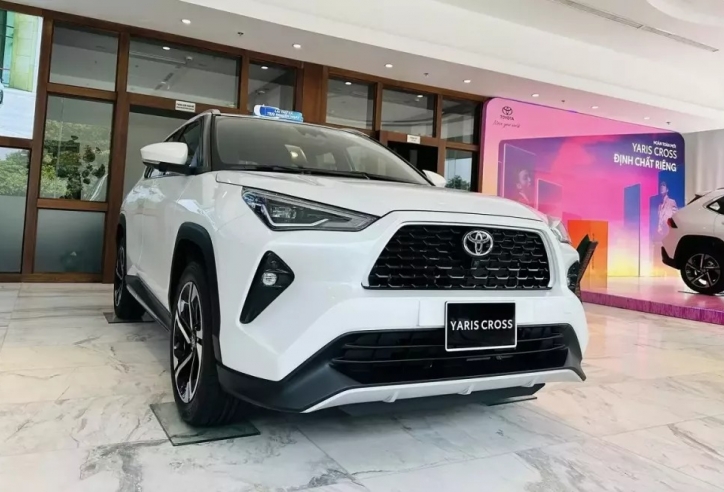 'Tân binh' Toyota Yaris Cross tung ưu đãi khủng, quyết so kè Creta, Seltos