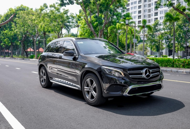 Sau 4 năm lăn bánh, Mercedes GLC 200 cũ bán lại với mức giá ngỡ ngàng