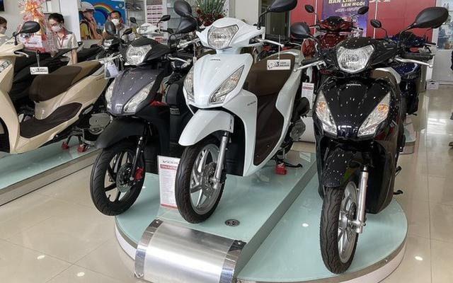 Giá xe máy Honda tiếp tục dò 'đáy' mới, Winner X bán dưới mức đề xuất 16 triệu đồng
