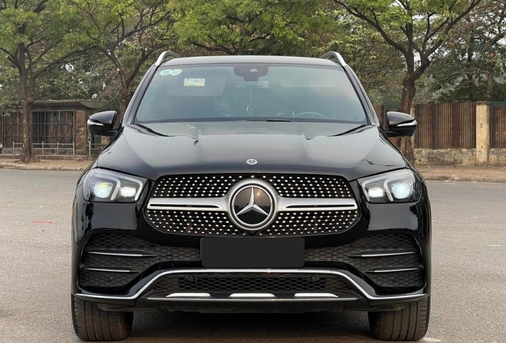 Sau 4 năm lăn bánh, Mercedes GLE 450 4MATIC cũ bán lại với mức giá khó tin