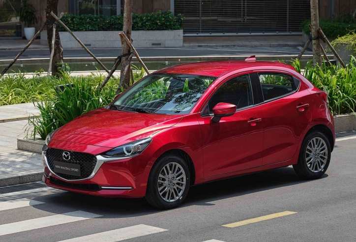 Mazda điều chỉnh giá loạt xe tại Việt Nam: Tăng cao nhất là Mazda2 Sport