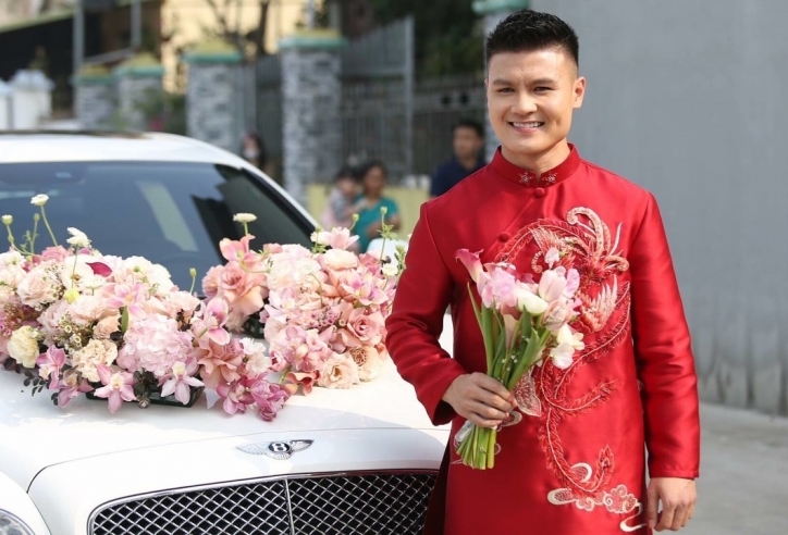Cận cảnh xe hoa tiền tỷ được Quang Hải dùng để đón cô dâu Chu Thanh Huyền về dinh