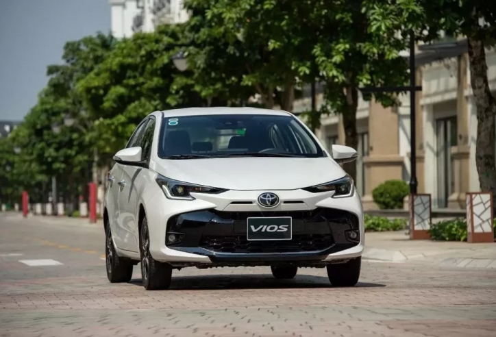 Toyota Vios thành công giành lại ngôi vương từ tay Hyundai Accent