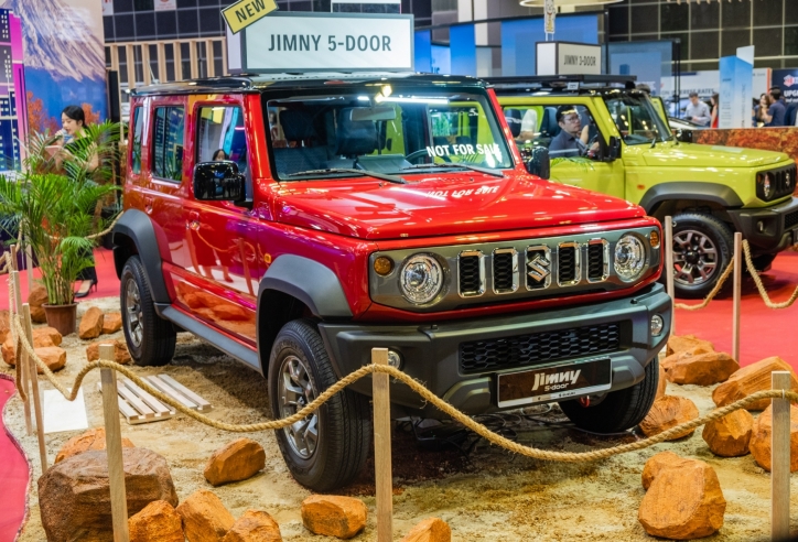 Cận cảnh Suzuki Jimny 5 cửa sắp cập bến Đông Nam Á, liệu có về Việt Nam?