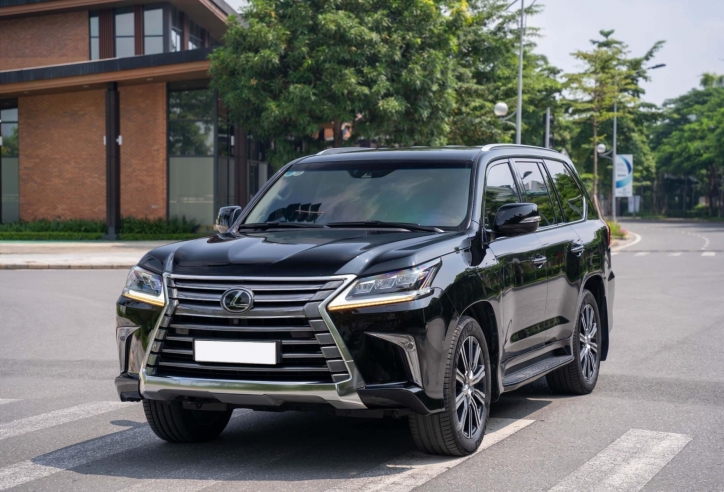 Sau 5 năm sử dụng, Lexus LX 570 cũ được chủ nhân bán lại với giá 'giật mình'