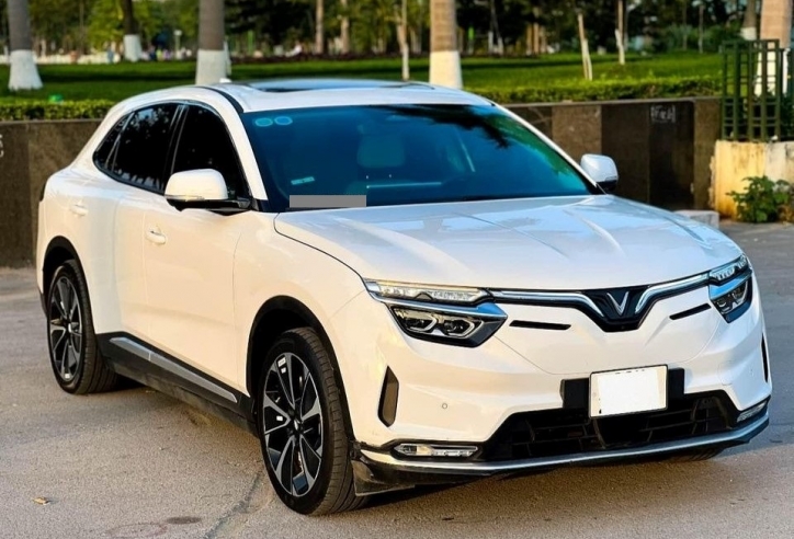 Sau 2 năm lăn bánh, VinFast VF 8 'lướt' lên sàn xe cũ với mức giá cực sốc